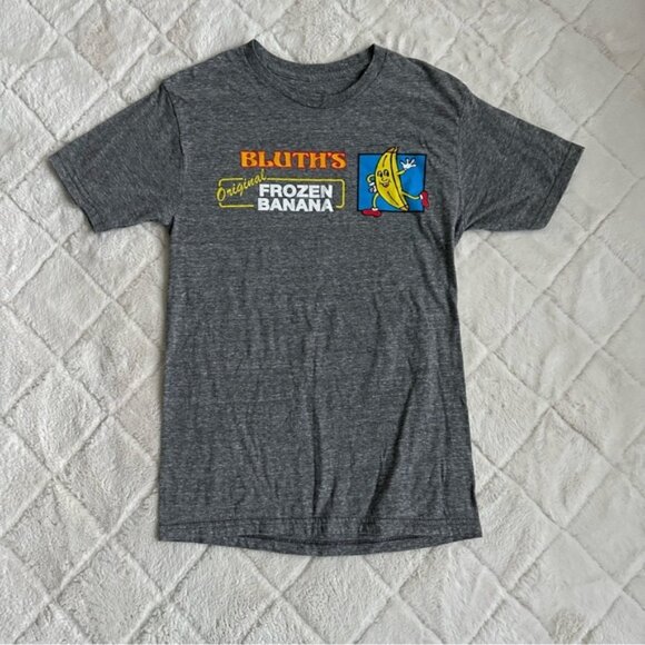 Arrested Development | "Bluth's Original Frozen banana" Tee Shirt | Size Small - Picture 1 of 7